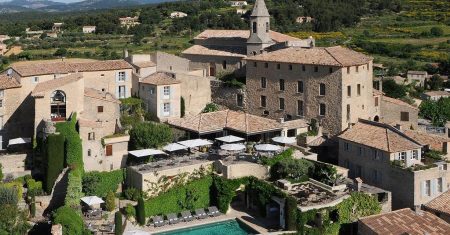 Hotel Crillon le Brave Luxury Accommodation