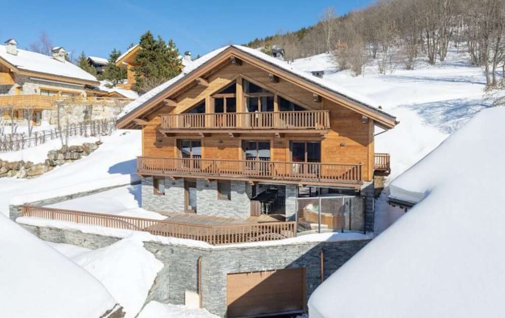 Chalet Serendipity - White Blancmange