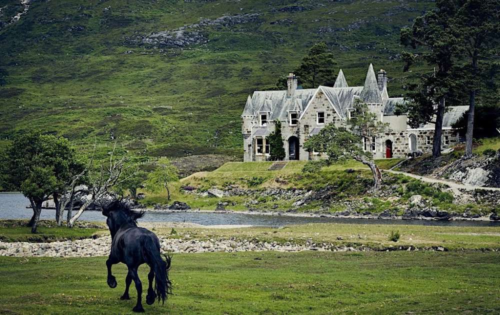 Glen Affric Estate Highlands White Blancmange