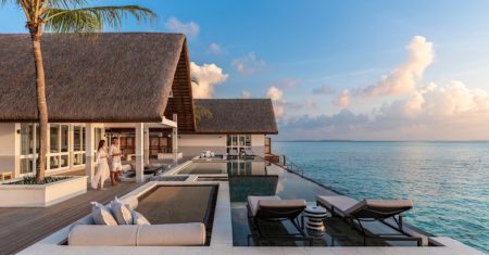 Four Seasons Landaa Giraavaru - Baa Luxury Accommodation